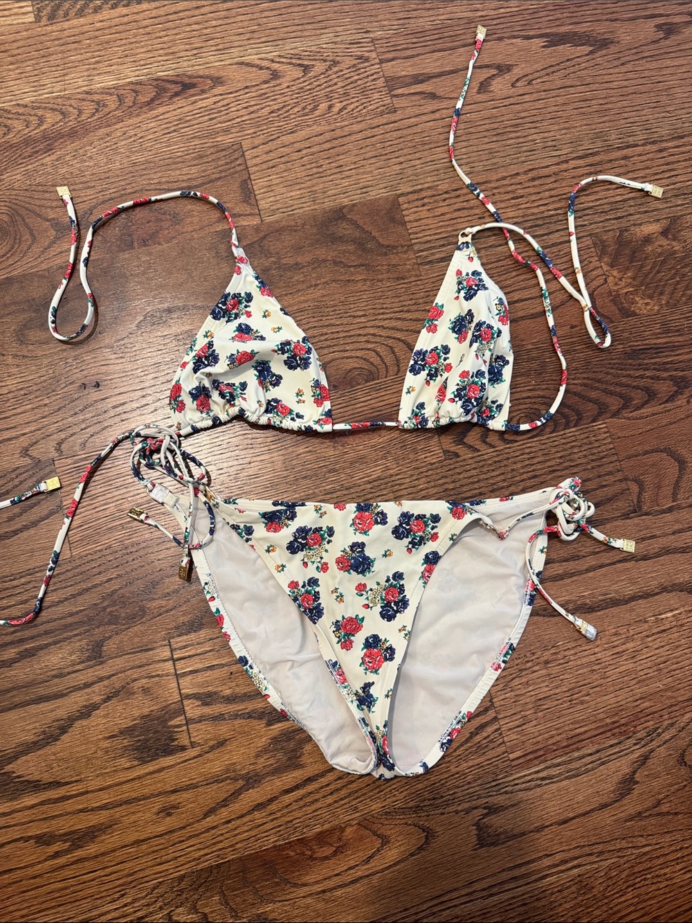 Tory Burch Tie-Side Triangle Bikini Set - Cream with Flowers / size M
